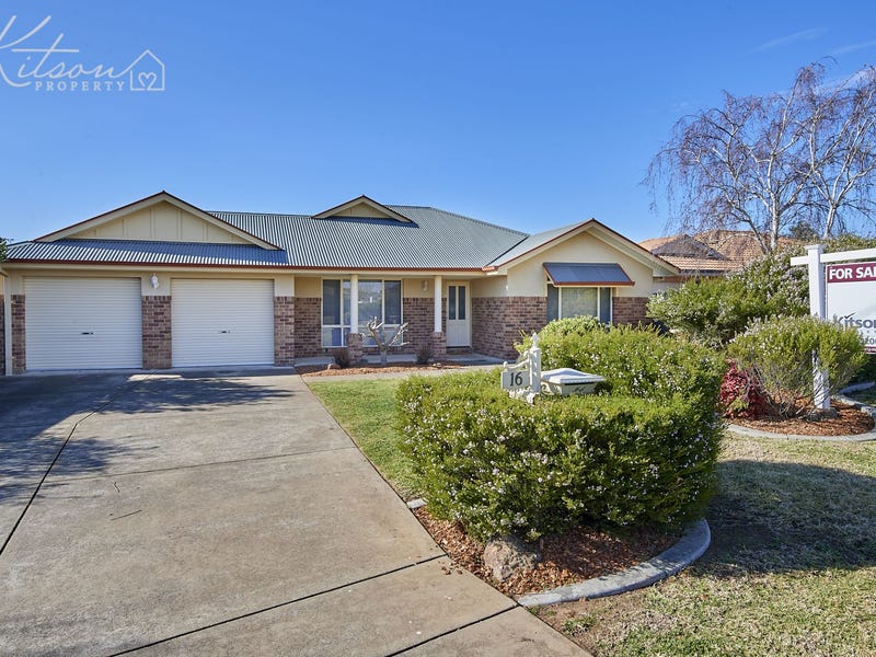 16 Woomera Place, Glenfield Park, NSW 2650