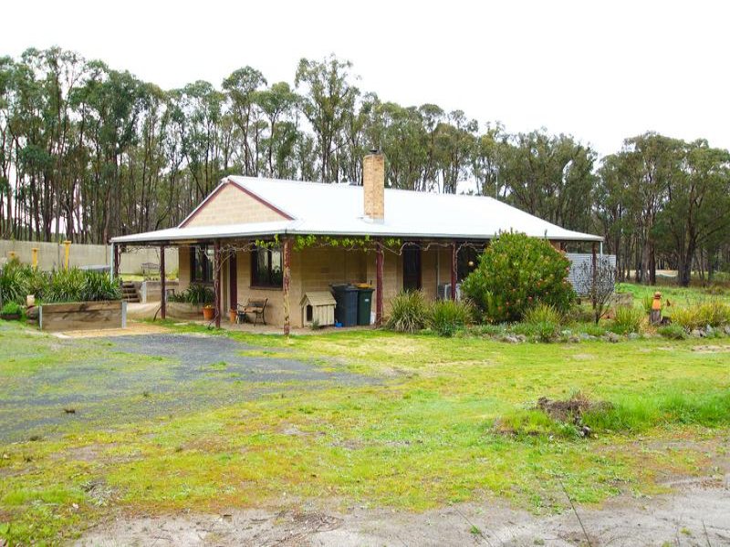 60 Moffats Road, Dereel, Vic 3352 Property Details