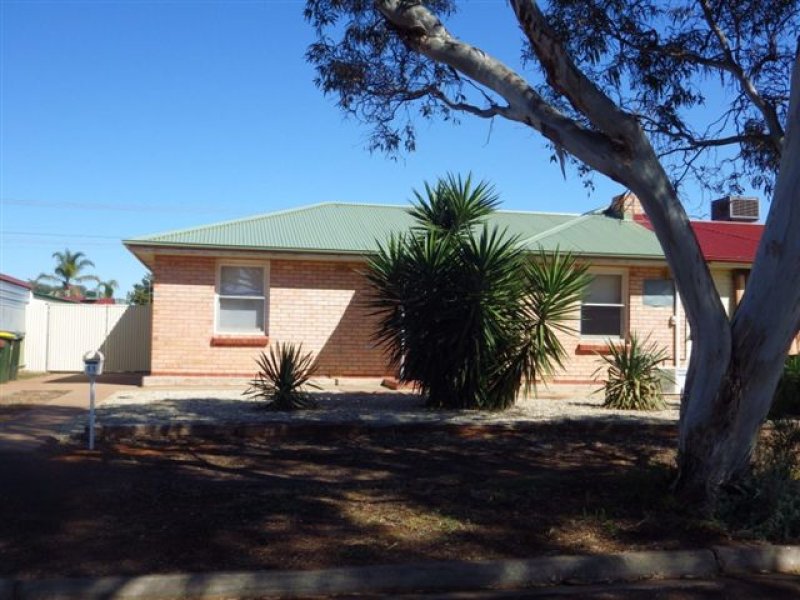11 Hughes Street, Whyalla Stuart, SA 5608
