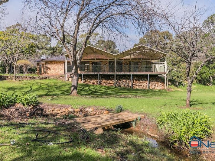 6 Moore Street, Wungong, WA 6112