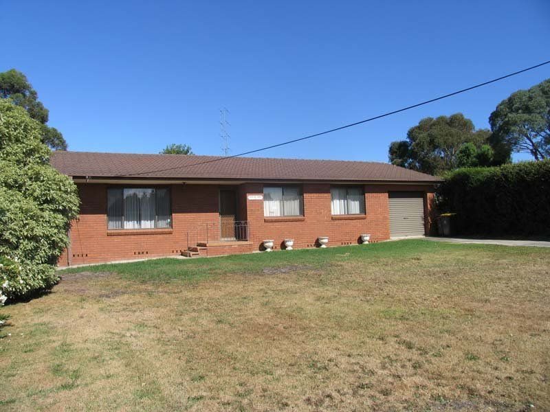 15 Beaconsfield Road, Moss Vale, NSW 2577