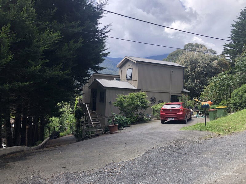 5 Redcliffs Avenue, Warburton, VIC 3799