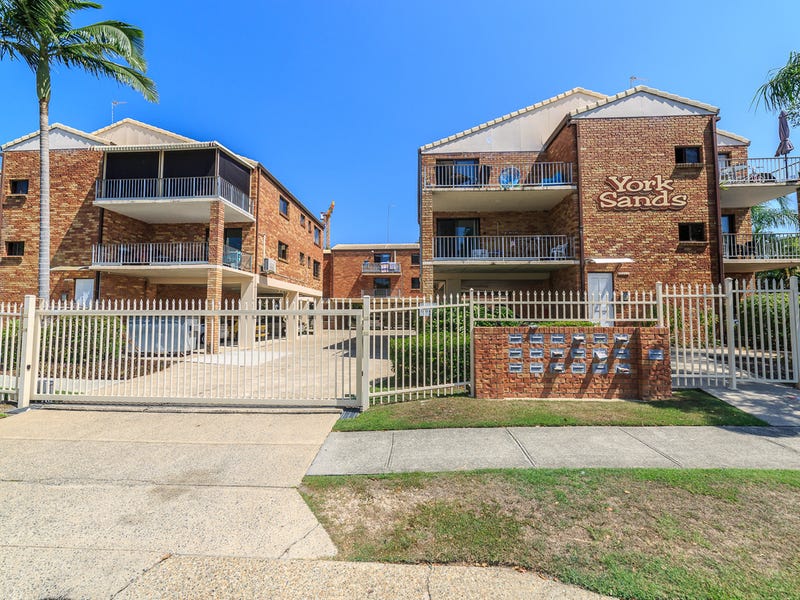 7/28 Hunter Avenue, Labrador, Qld 4215 Property Details