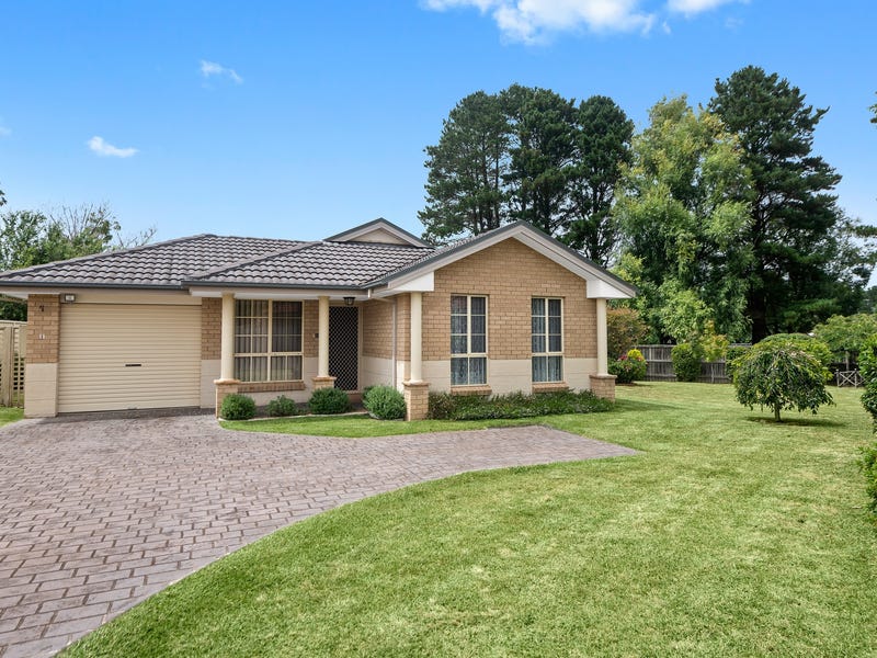 11 Parmenter Court, Bowral, NSW 2576