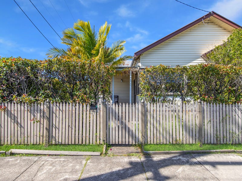 415 Glebe Road, Merewether, NSW 2291 Property Details