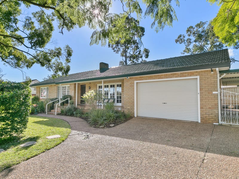 54 New Line Road, West Pennant Hills, NSW 2125 54 New Line Road, West Pennant Hills, NSW 2125