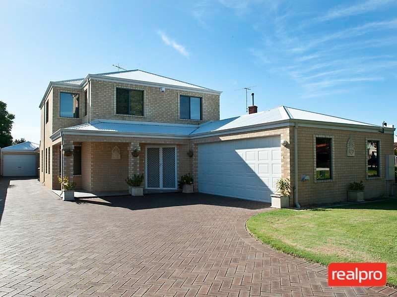 16 Bickley Crescent, Manning, WA 6152 Property Details