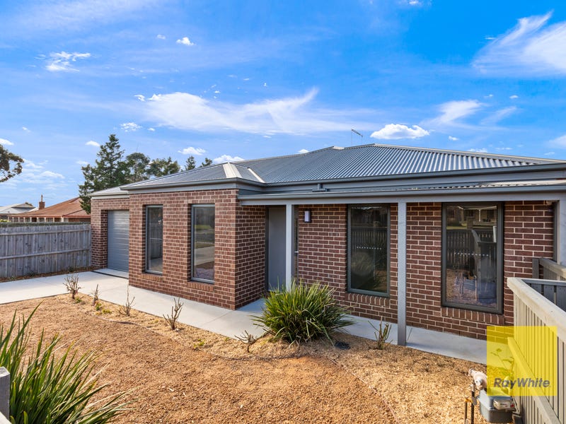 1/207 Bailey Street, Grovedale, Vic 3216 Property Details