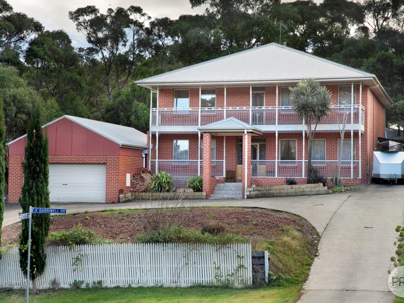 56 Darriwell Drive, Mount Helen, VIC 3350