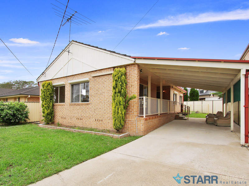 2 Canberra Street, Oxley Park, NSW 2760
