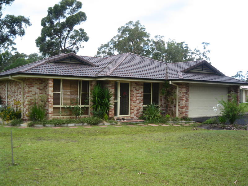 6 Brolga Drive, Gulmarrad, NSW 2463