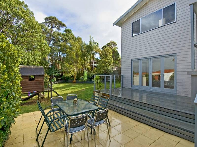 8 Veterans Parade, Collaroy Plateau, NSW 2097