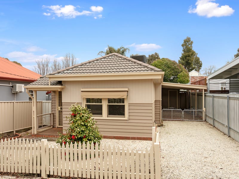 111 Violet Street, Bendigo, Vic 3550 Property Details