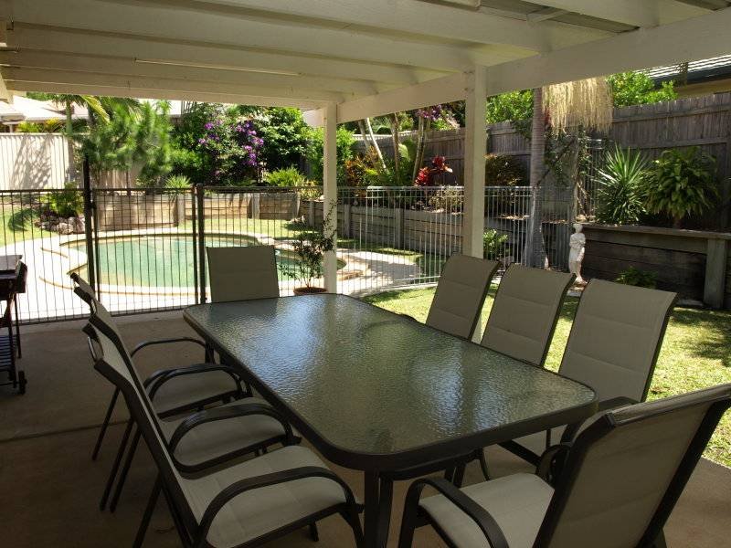 15 Arnold Palmer Drive, Parkwood, Qld 4214 Property Details