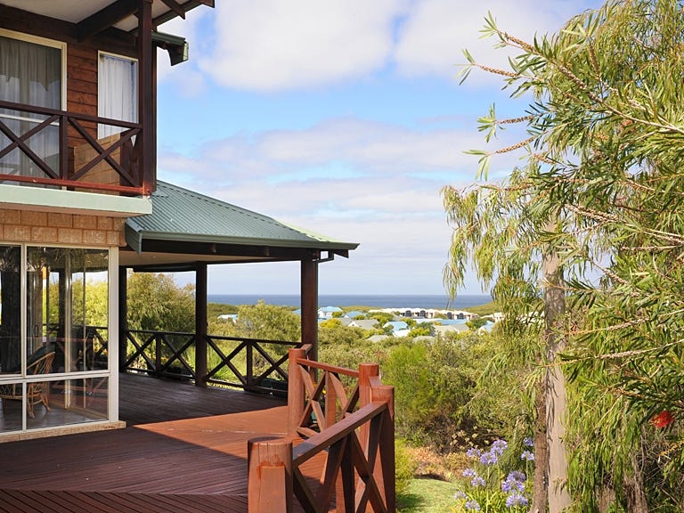 61 Baudin Drive, Gnarabup, WA 6285