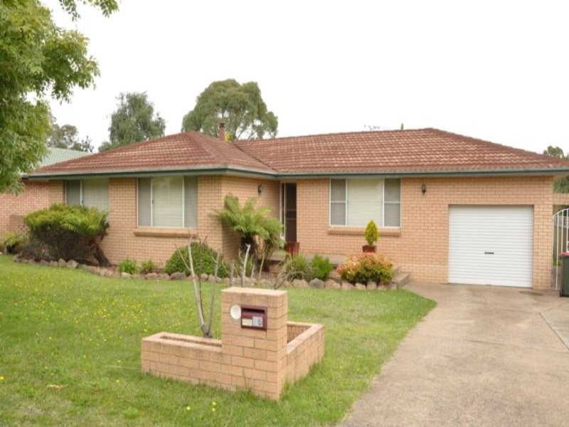 76 Margaret Street, Orange, NSW 2800