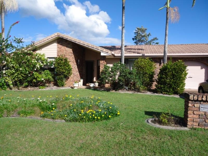 26 Tradewinds Avenue, Paradise Point, QLD 4216