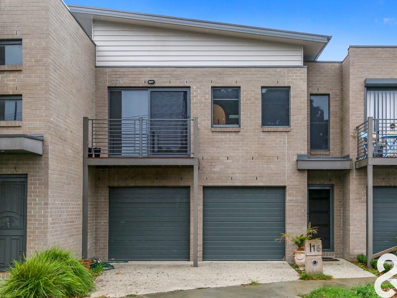 16 Pin Oak Mews, Epping, VIC 3076 - realestate.com.au