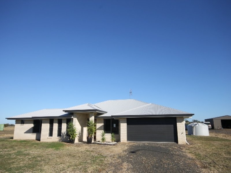 33 James Cook Dr, Dalby, Qld 4405 Property Details