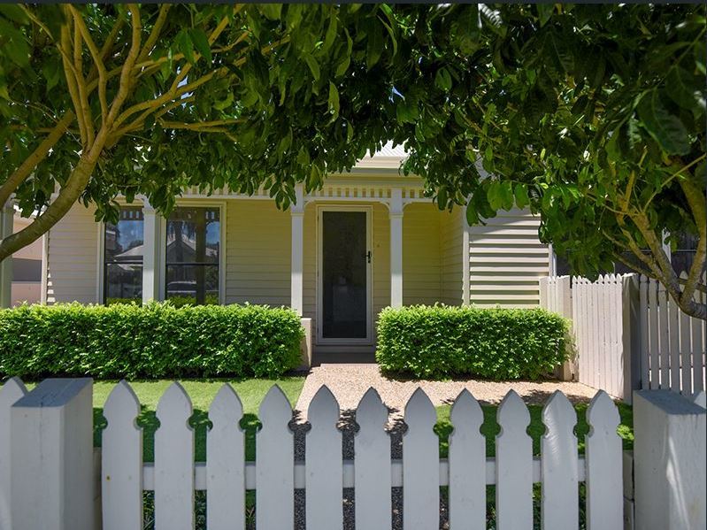 4/6 Cooper Street, South Toowoomba, QLD 4350