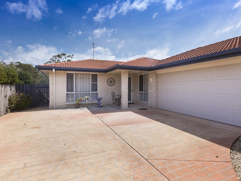 Villa 2/6 Asplenii Crescent, Tuncurry, NSW 2428 Property Details