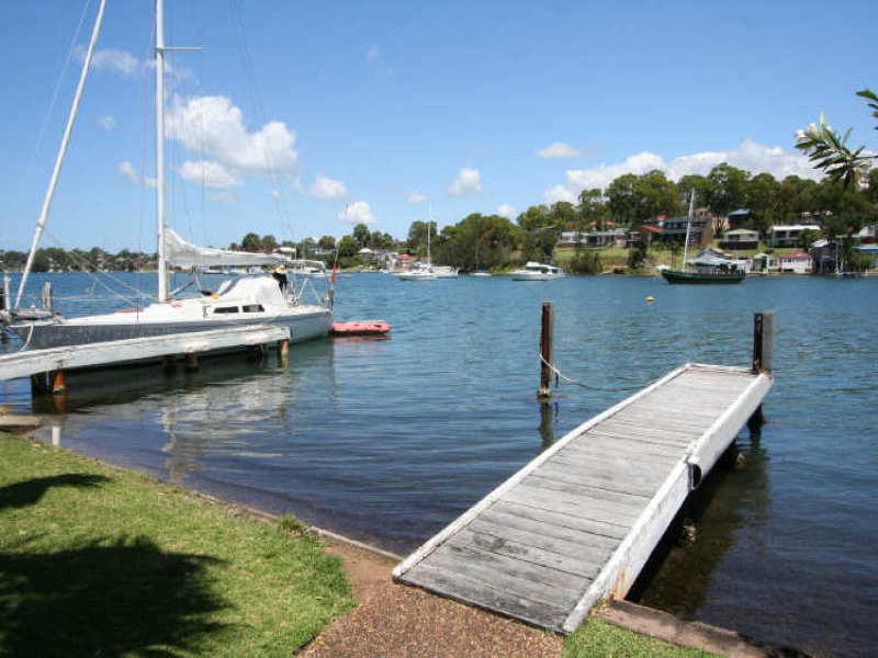 10 Letchworth Parade, Balmoral, NSW 2283 Property Details