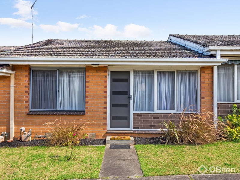 8/30 Collins Street, Mentone, Vic 3194 Property Details