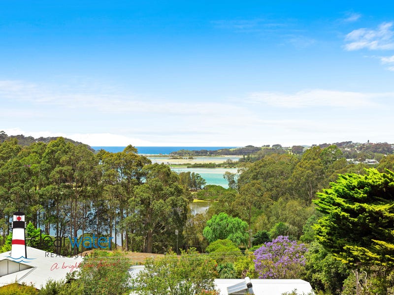 8 Woodbury Road, North Narooma, NSW 2546