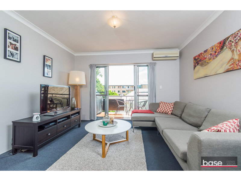 6/15 Cox Road, Windsor, Qld 4030 Property Details