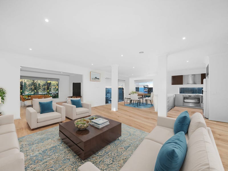 Real Estate & Property for Sale in The Pkwy, Tarneit, VIC 3029 (+1