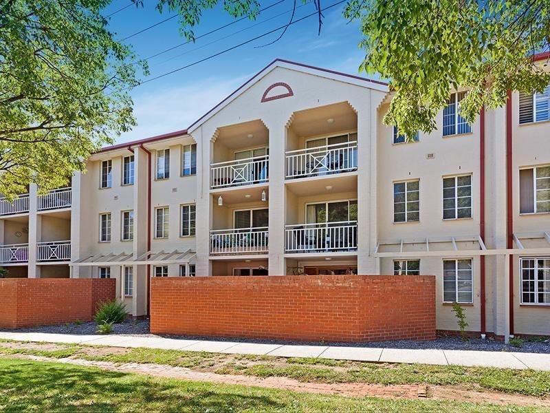 13/9 Howitt Street, Kingston, ACT 2604 Property Details