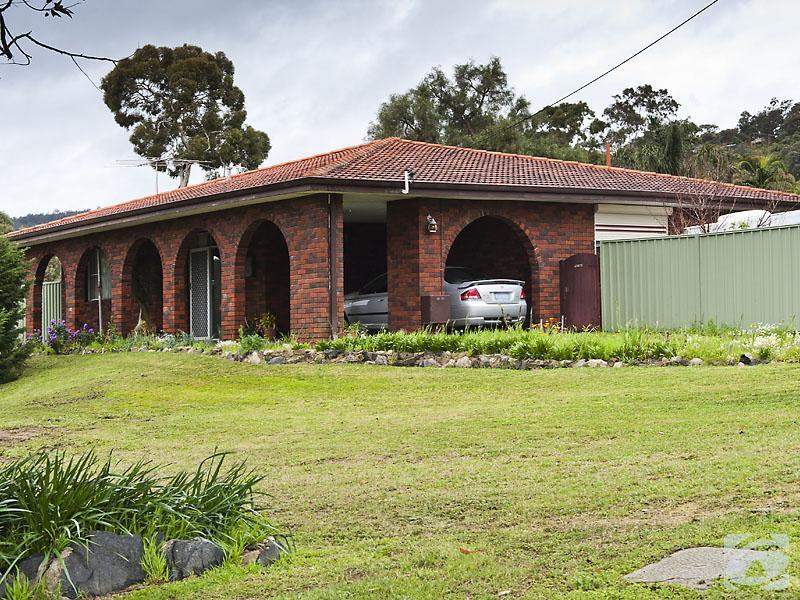 17 Kevin Rd, Kelmscott, WA 6111 Property Details