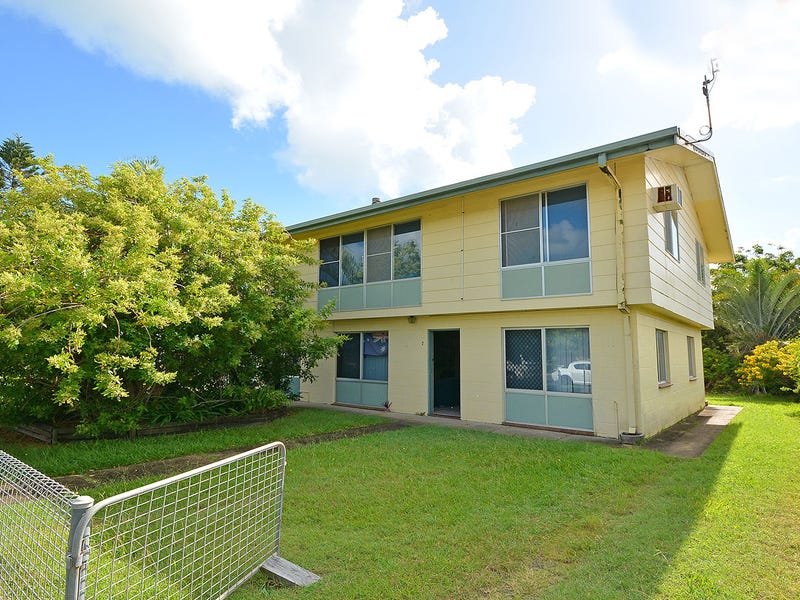 2/172 Long Street, Point Vernon, QLD 4655