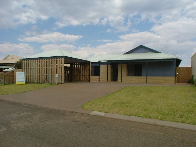4 Mindirra Crescent, Carnarvon, WA 6701 Property Details
