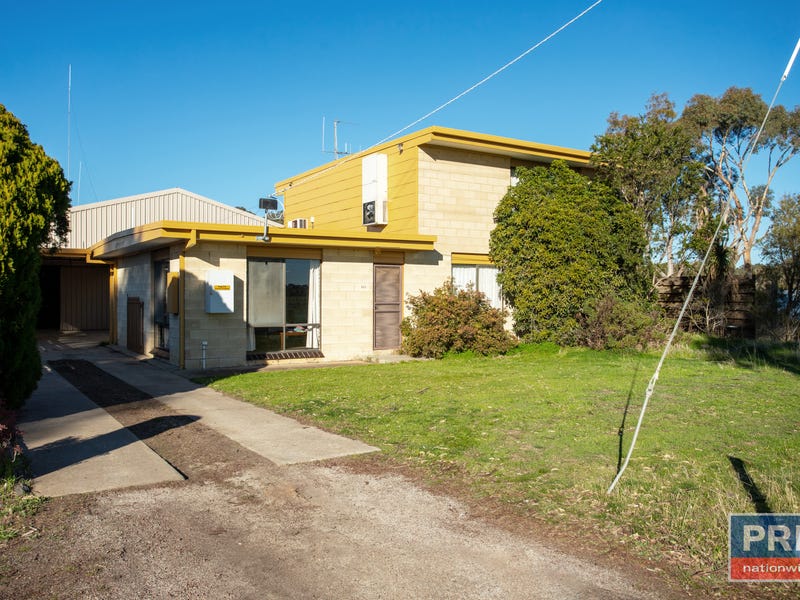 320 Station Street, Epsom, VIC 3551 - realestate.com.au