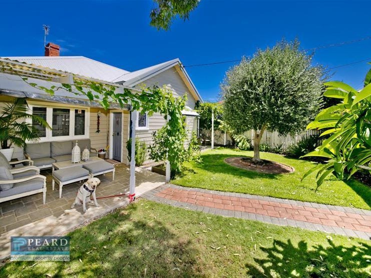 209b Gildercliffe Street, Scarborough, WA 6019 Property Details