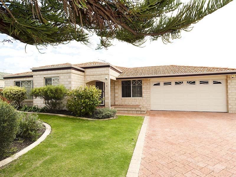 10 Capella Pass, Warnbro, WA 6169