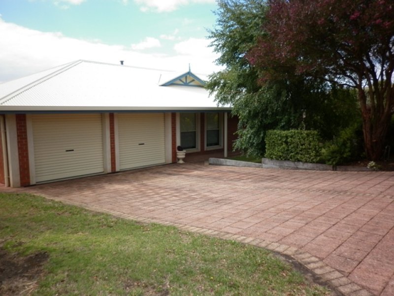 17 Ibis Street, Mount Gambier, SA 5290 17 Ibis Street, Mount Gambier, SA 5290