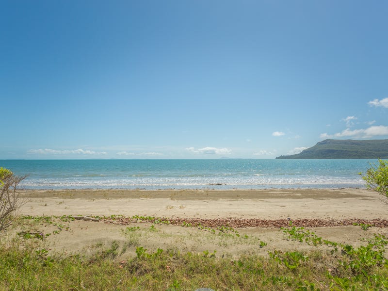 8 Buoro Street, Ball Bay, QLD 4741