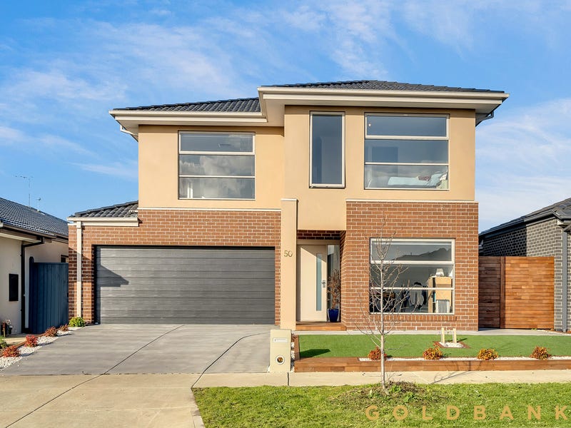 Houses for Sale in Cranbourne West, VIC 3977