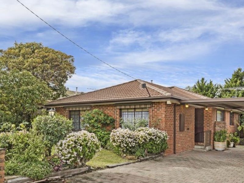 64 Wilsons Lane, Sunbury, VIC 3429