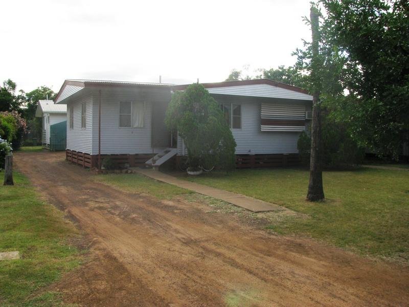 63 Wood Street, Dalby, Qld 4405 Property Details