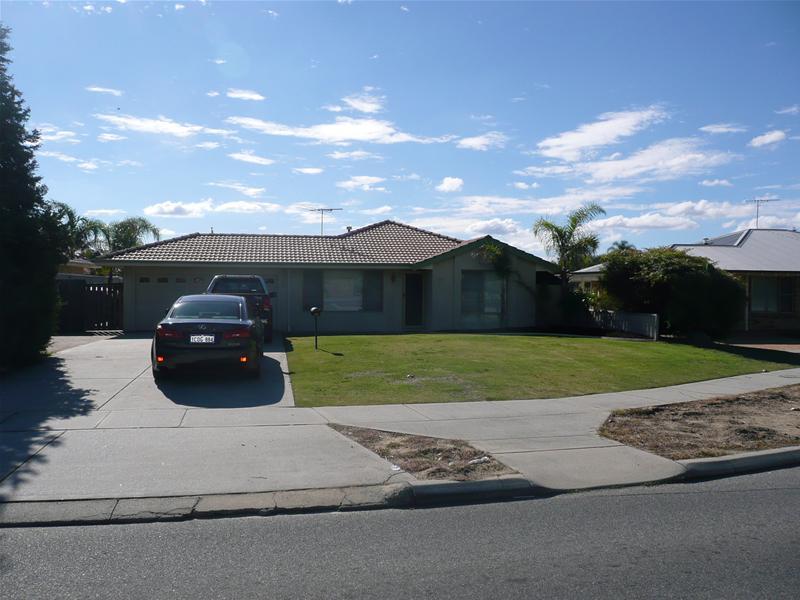 73 Rawlinson Drive, Marangaroo, WA 6064