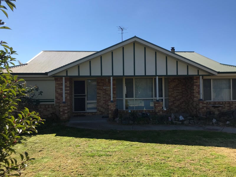17 MURDOCH PLACE, Holbrook, NSW 2644 House for Sale