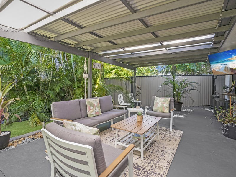 22 McTaggart Place, Carrara, Qld 4211 - Property Details