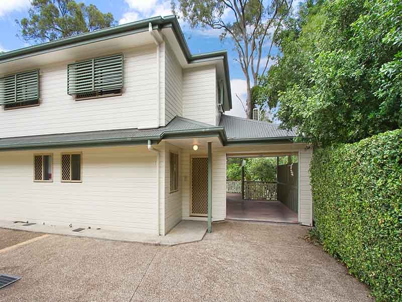 12 Priory Street, Indooroopilly, QLD 4068
