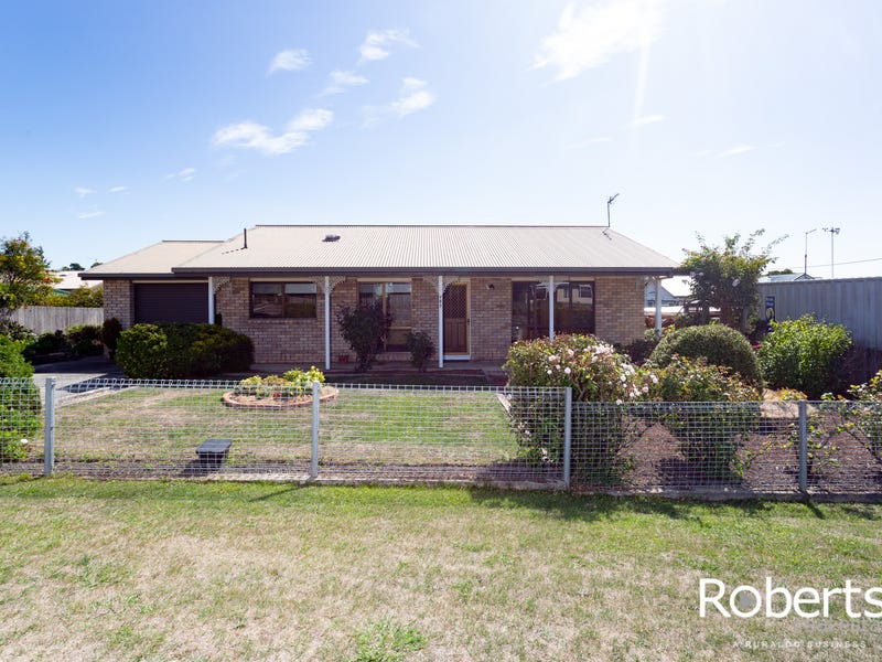 157 Charles Street, Beauty Point, TAS 7270