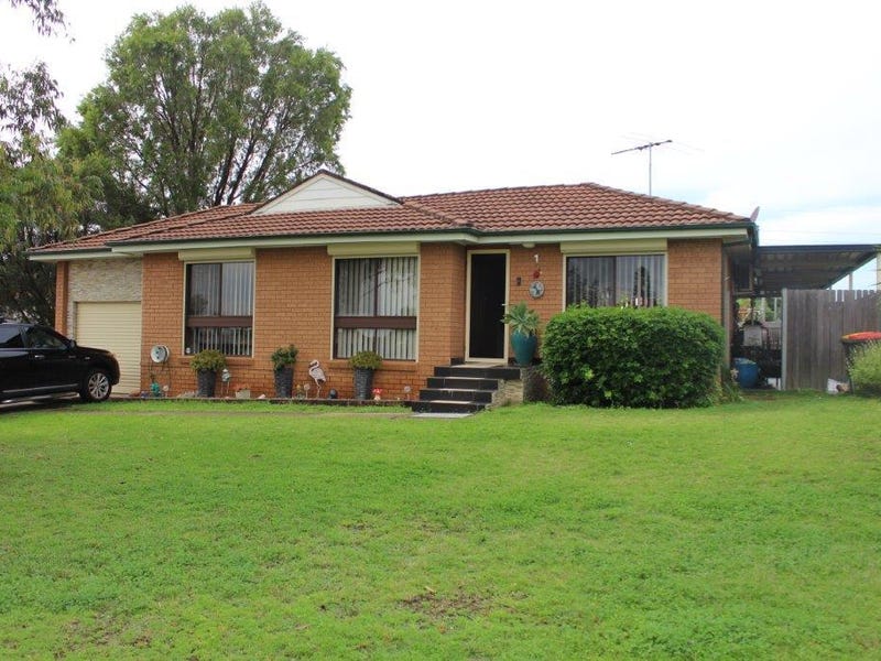 1/8 Thesiger Road, Bonnyrigg, NSW 2177