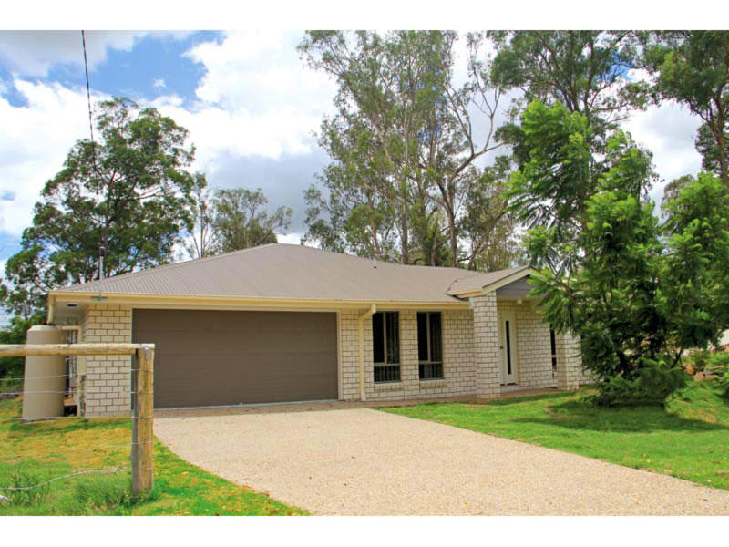 76 High Street, Blackstone, QLD 4304