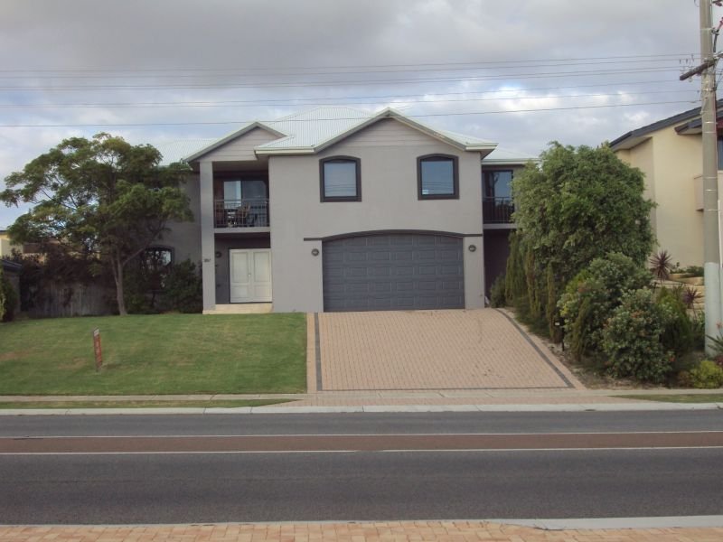 207 Waterford Drive, Hillarys, WA 6025 Property Details